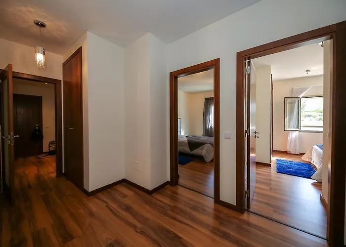 Lusitano Apartment *